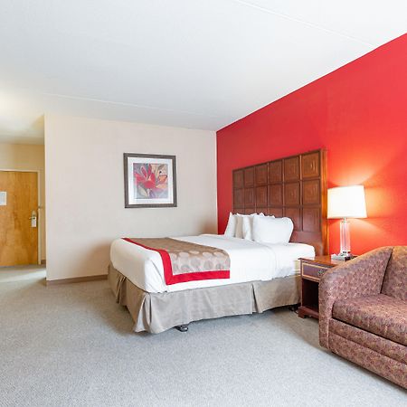Ramada By Wyndham Columbus North Hotel Westerville Buitenkant foto