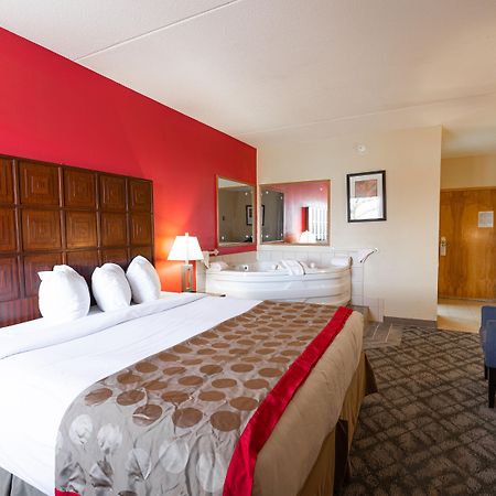 Ramada By Wyndham Columbus North Hotel Westerville Buitenkant foto