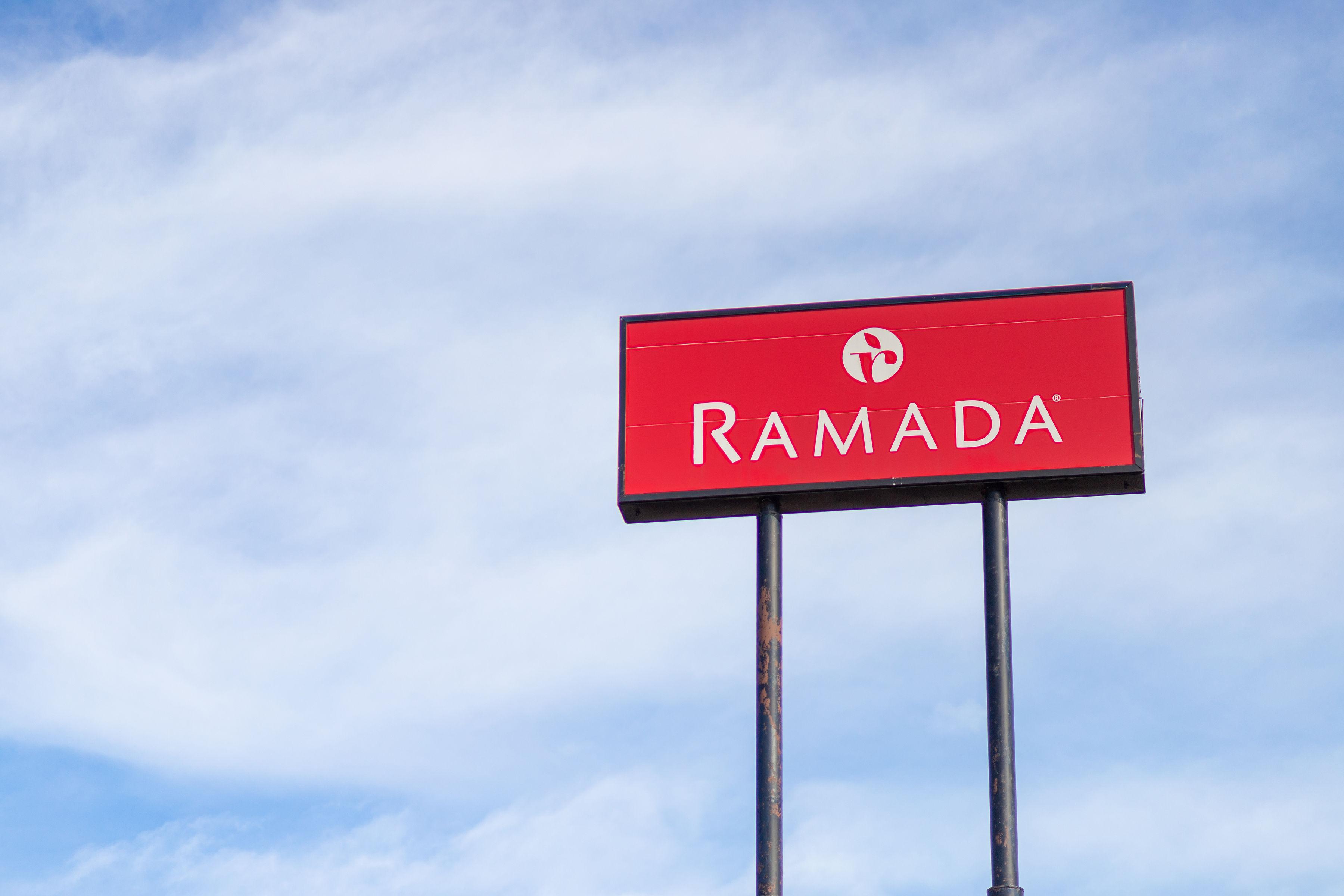Ramada By Wyndham Columbus North Hotel Westerville Buitenkant foto