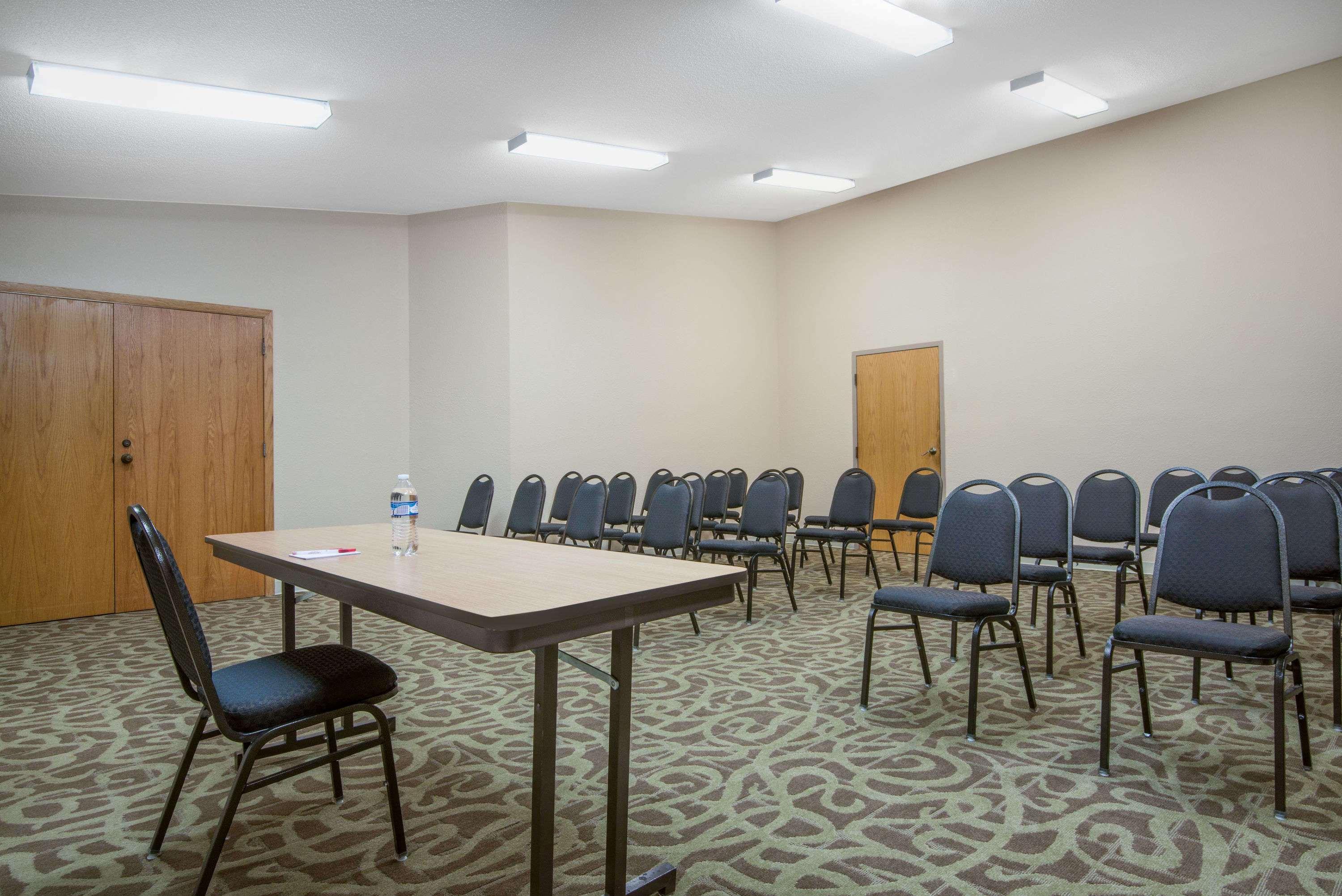 Ramada By Wyndham Columbus North Hotel Westerville Buitenkant foto